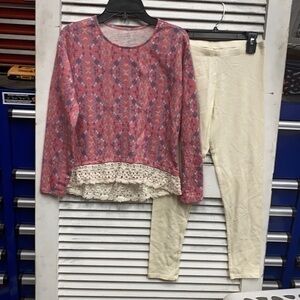 Arizona High Low Top size Medium & Leggings